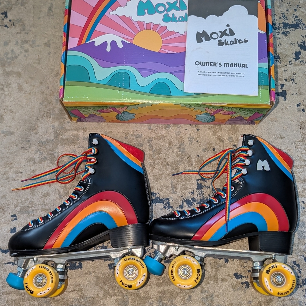 Moxi Rainbow Roller Skates - Size 9 - Asphalt Black - Picture 5 of 8